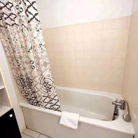 Superbe F2 Avec Garage Balcon Appartement Nancy